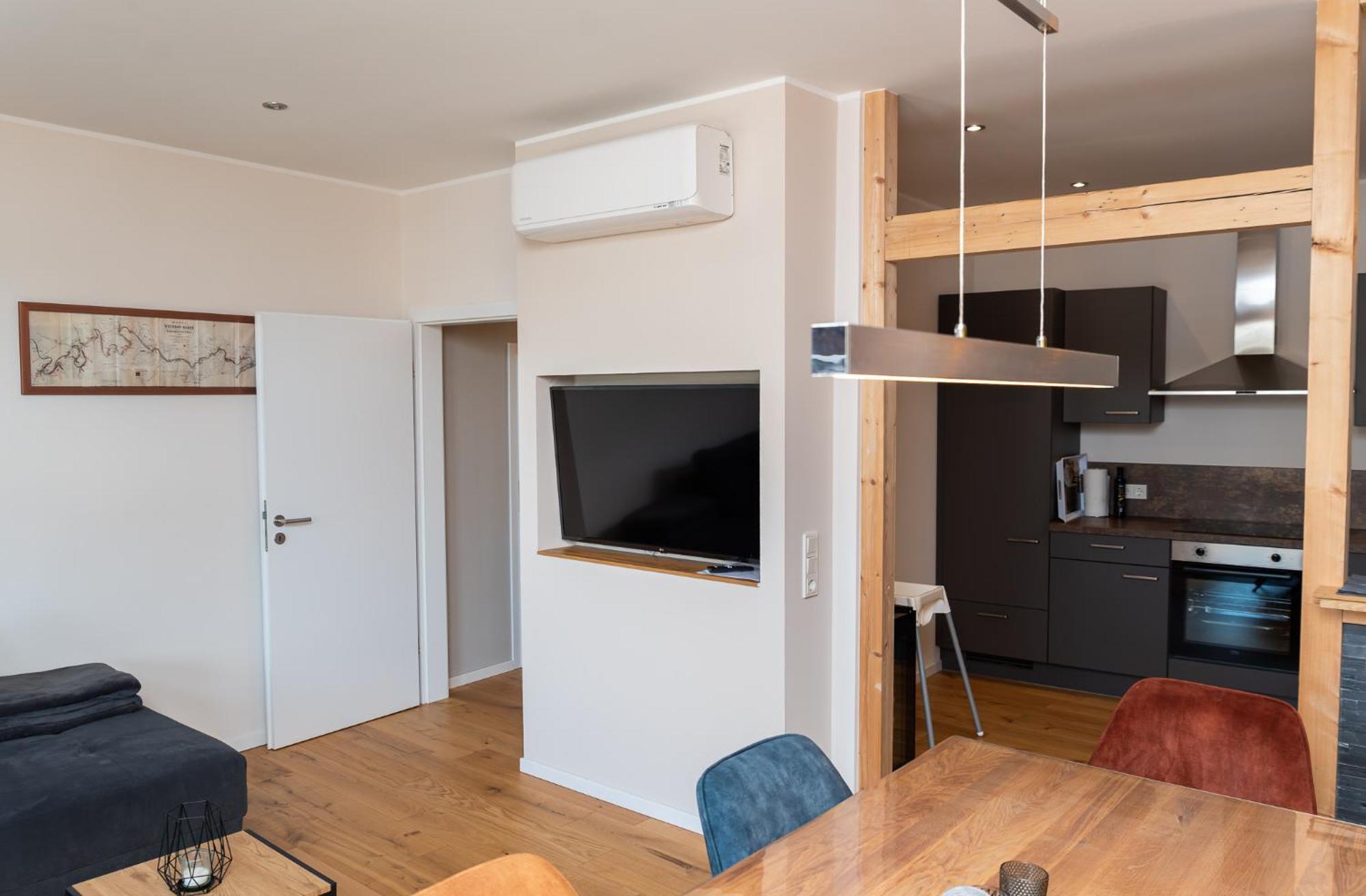 Ferienwohnung Mosel-Saar-Ruwer ベルンカステル・クース エクステリア 写真